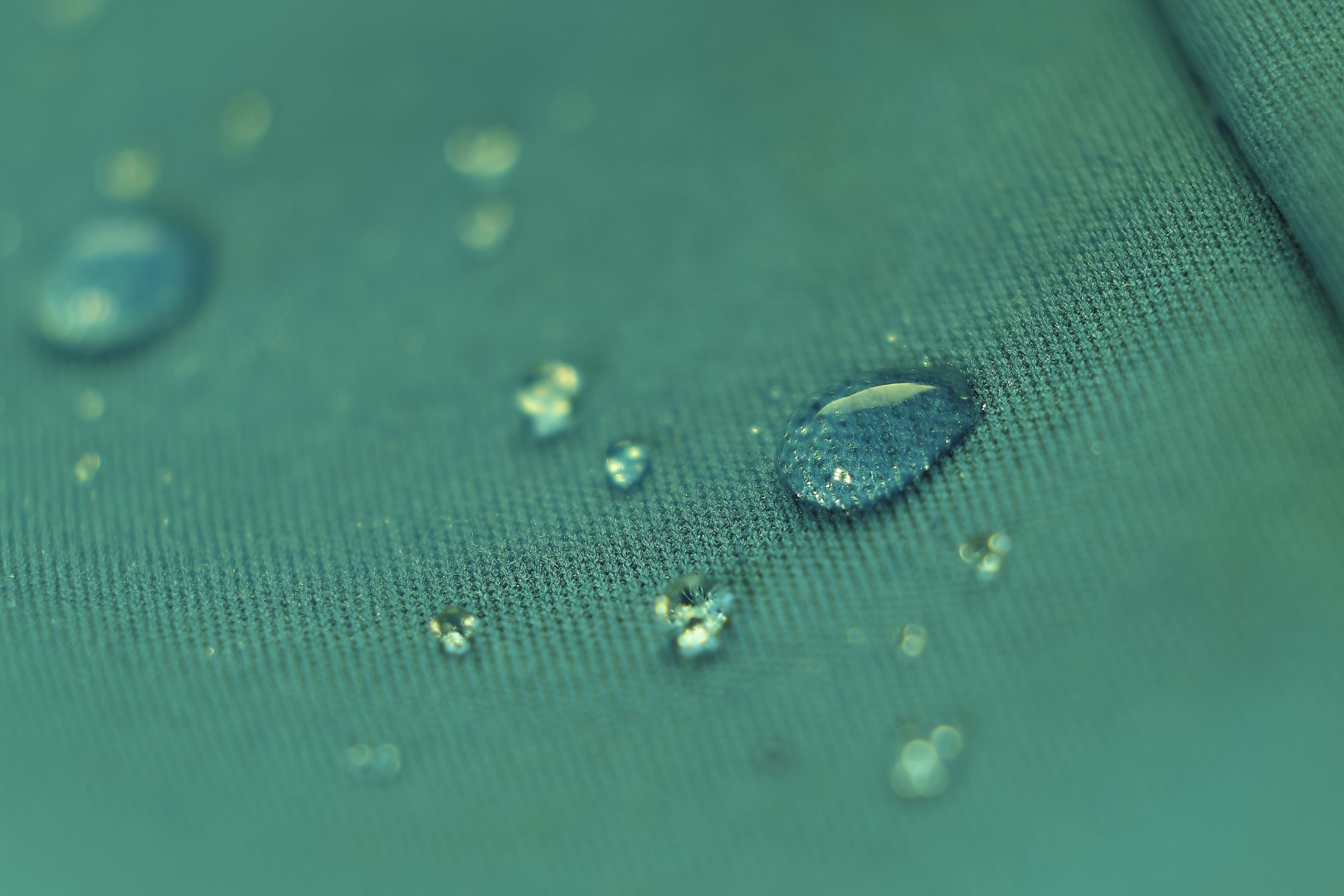 Détermination de la résistance à l&rsquo;eau – TS EN ISO 811